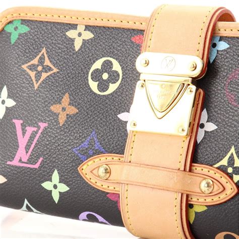 shirley community louis vuitton|Why was Shirley ALWAYS holding her Louis Vuitton bag this .